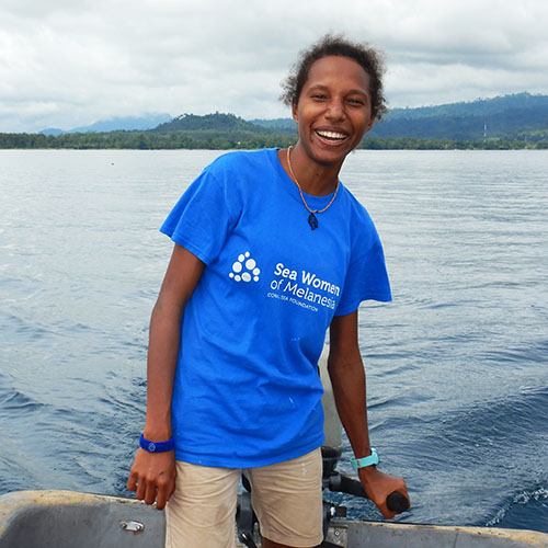 Naomi Longa headshot