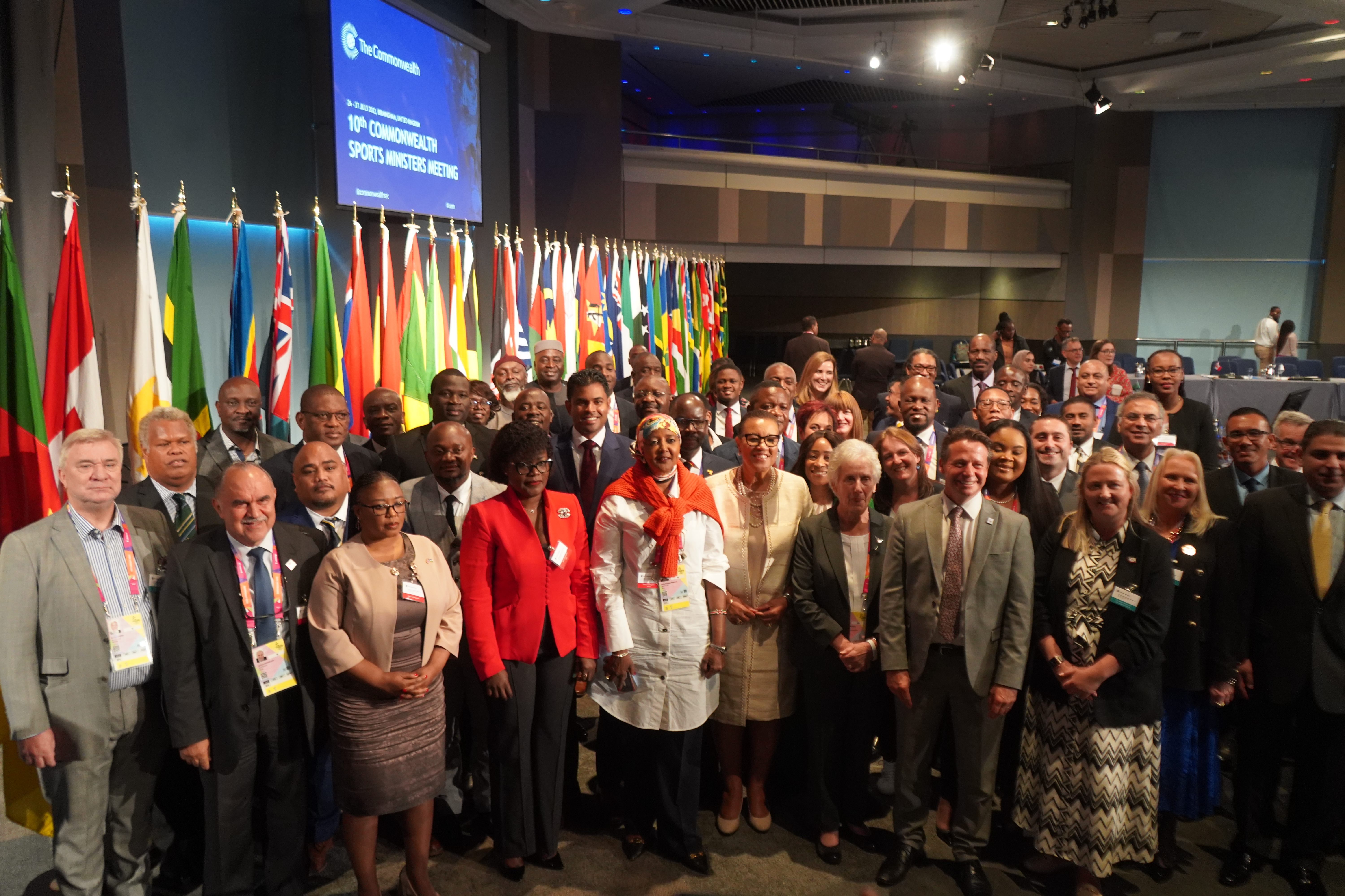 Sports ministers gather for a family photo at 10CSSM