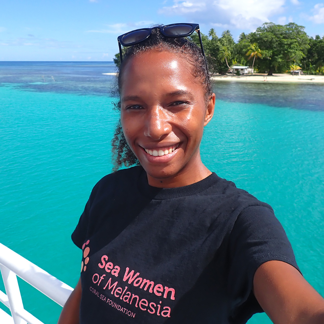 Naomi Longa headshot