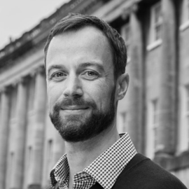 Allan Prochazka headshot