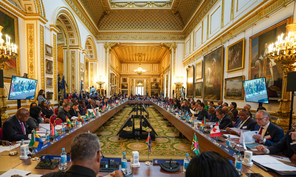 Ministers around the table at the 26th Commonwealth Foreign Affairs Ministers Meeting