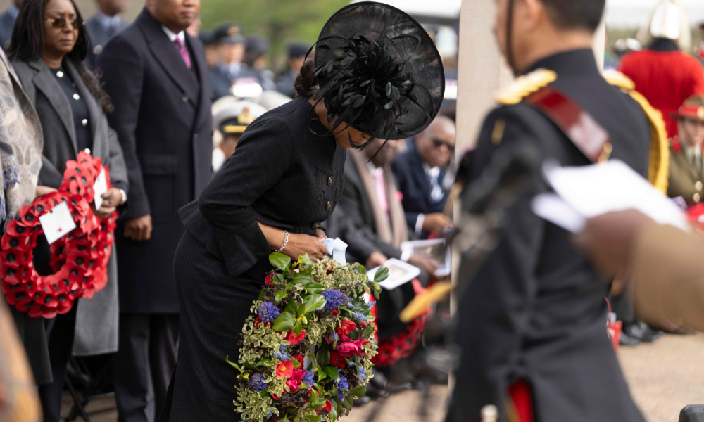 Commonwealth Secretary-General Shirley Botchwey laying a wreath