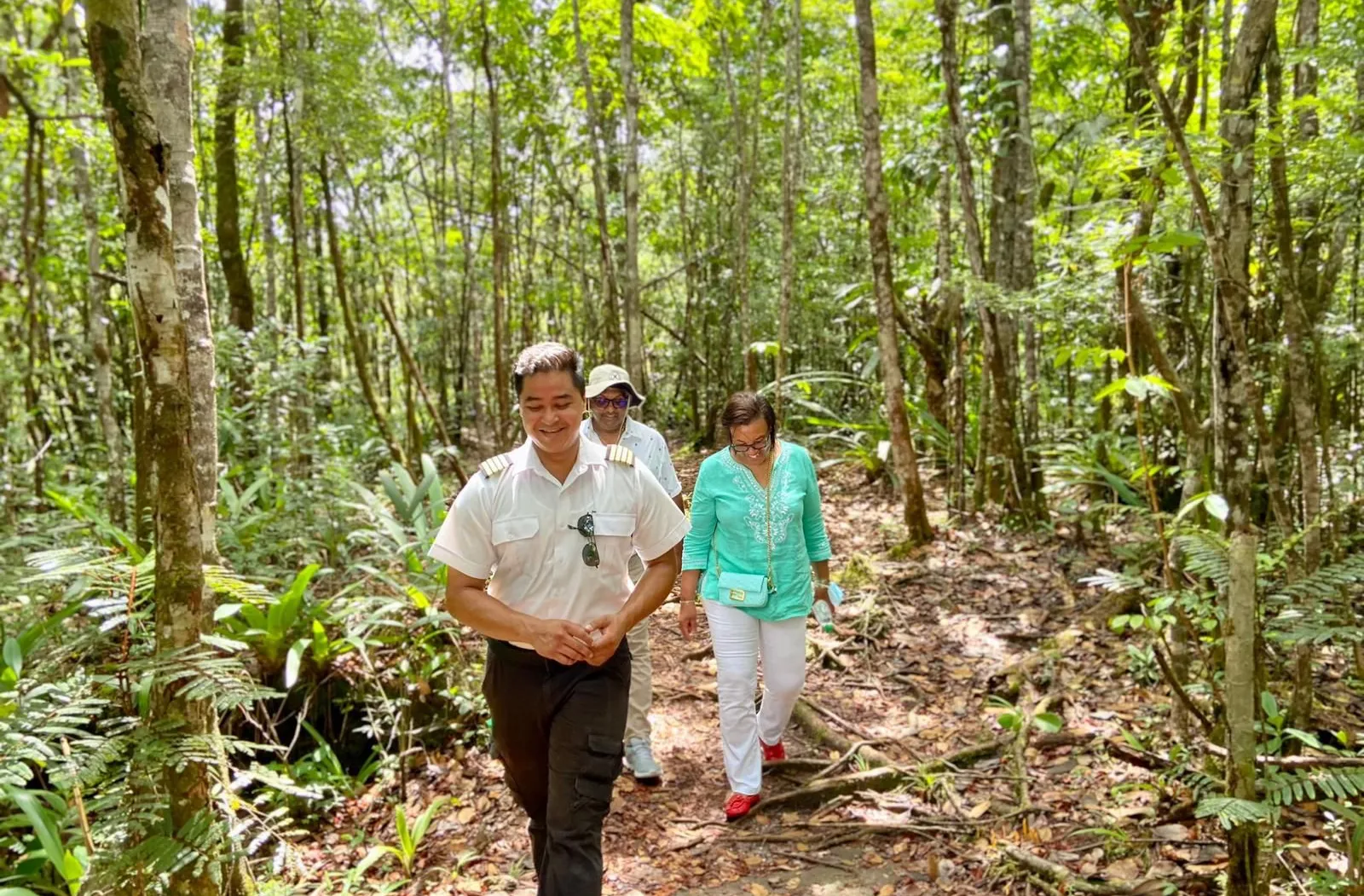 Commonwealth Secretary-General trekking in Guyana rainforest