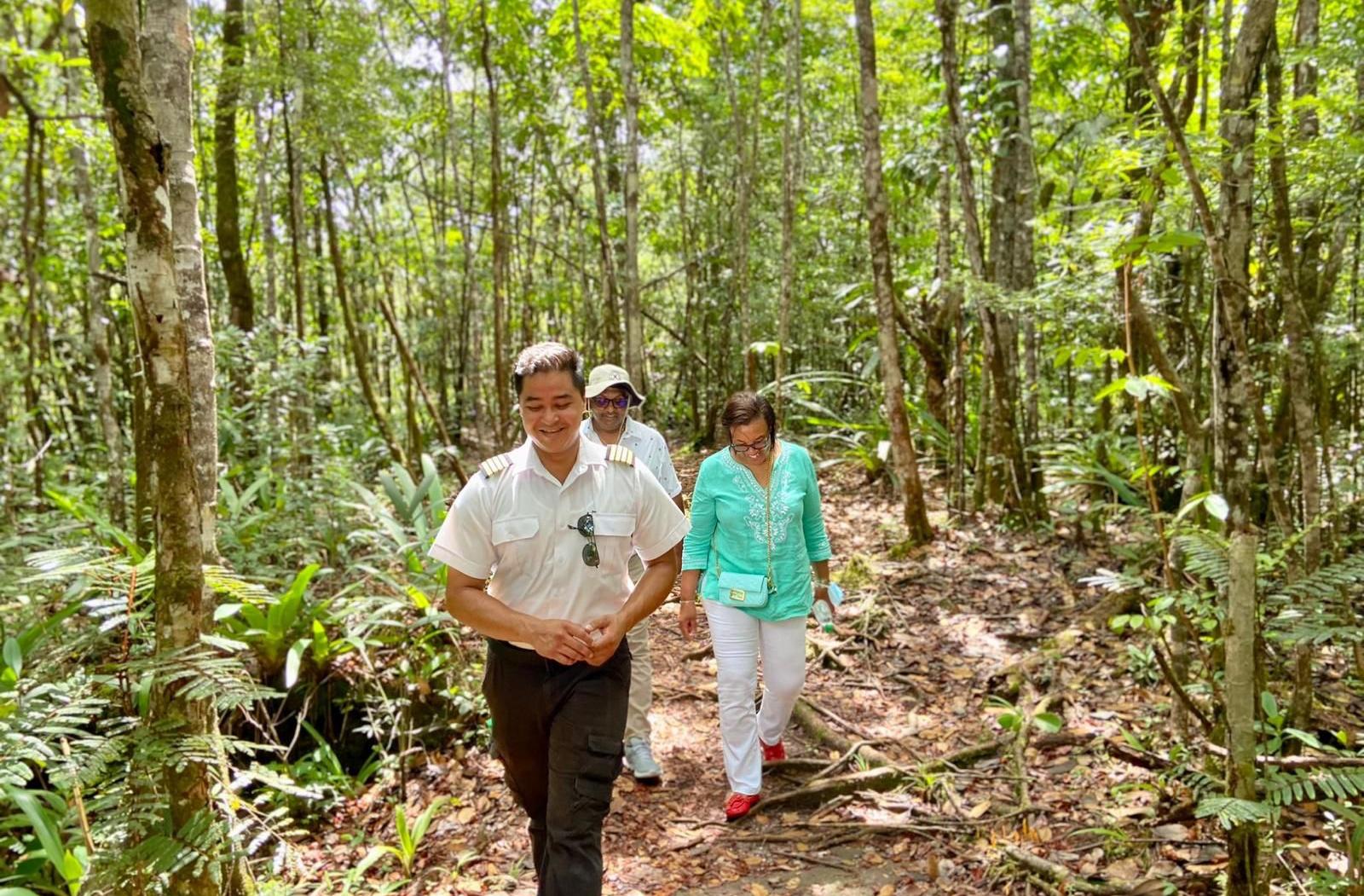 Commonwealth Secretary-General trekking in Guyana rainforest