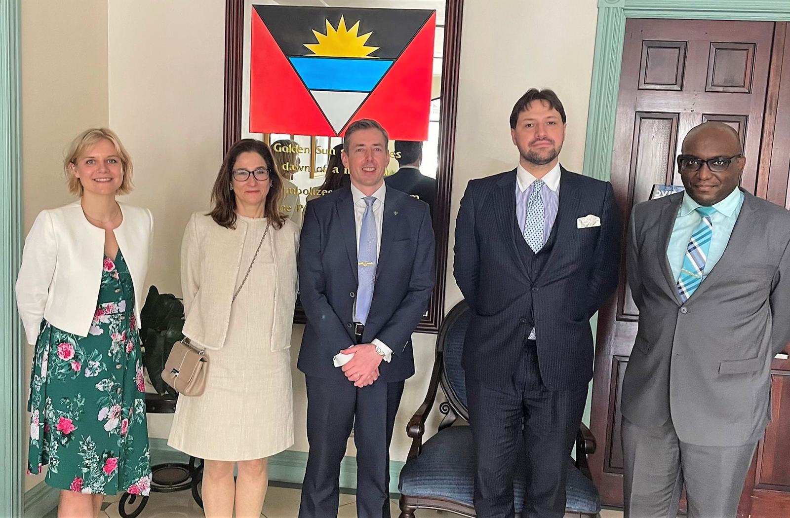 Dr Nicholas Hardman-Mountford meets with the Dr Joanna Newman and other stakeholders as part of the COBE International Steering Committee (ISC)