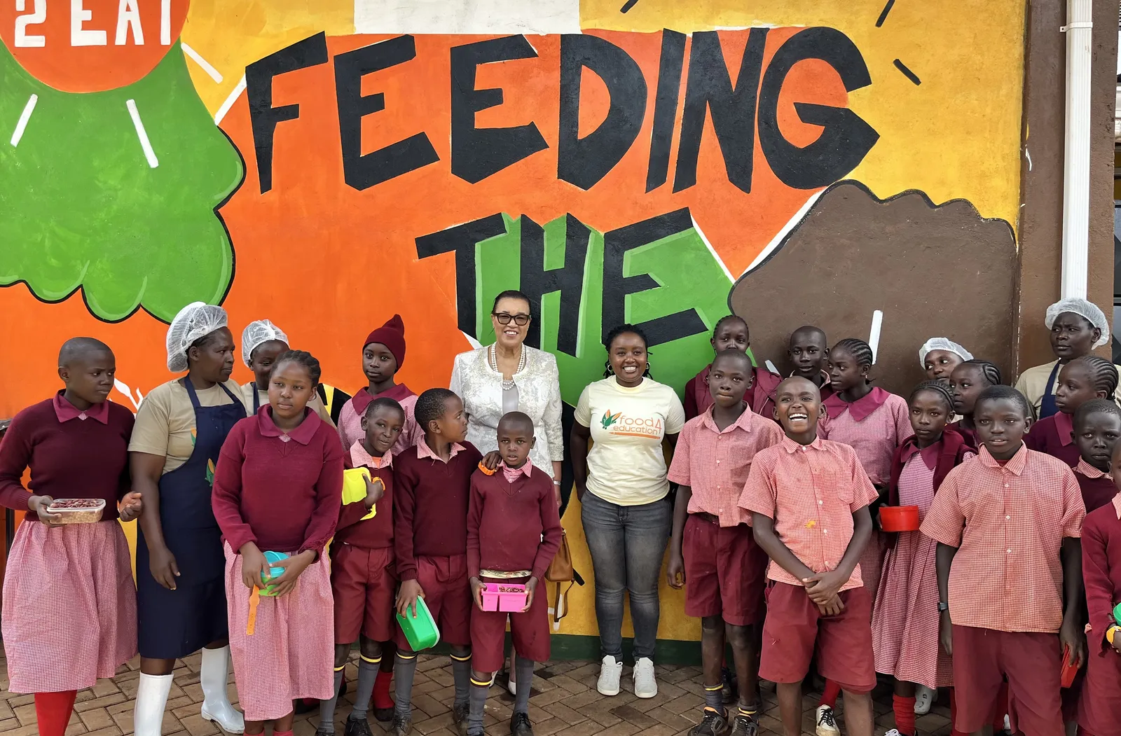 SG and the children at Food For Education