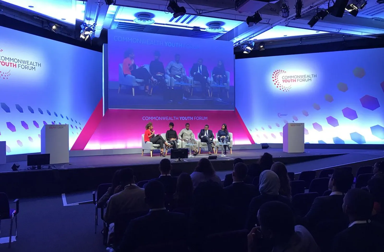 commonwealth youth forum 2018