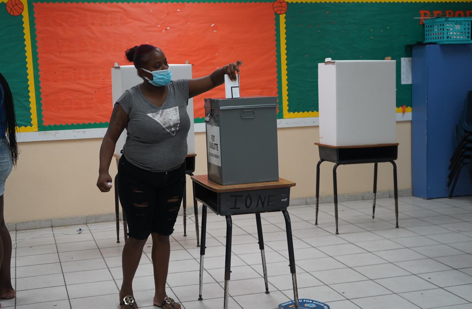 Woman voting in Bahamas