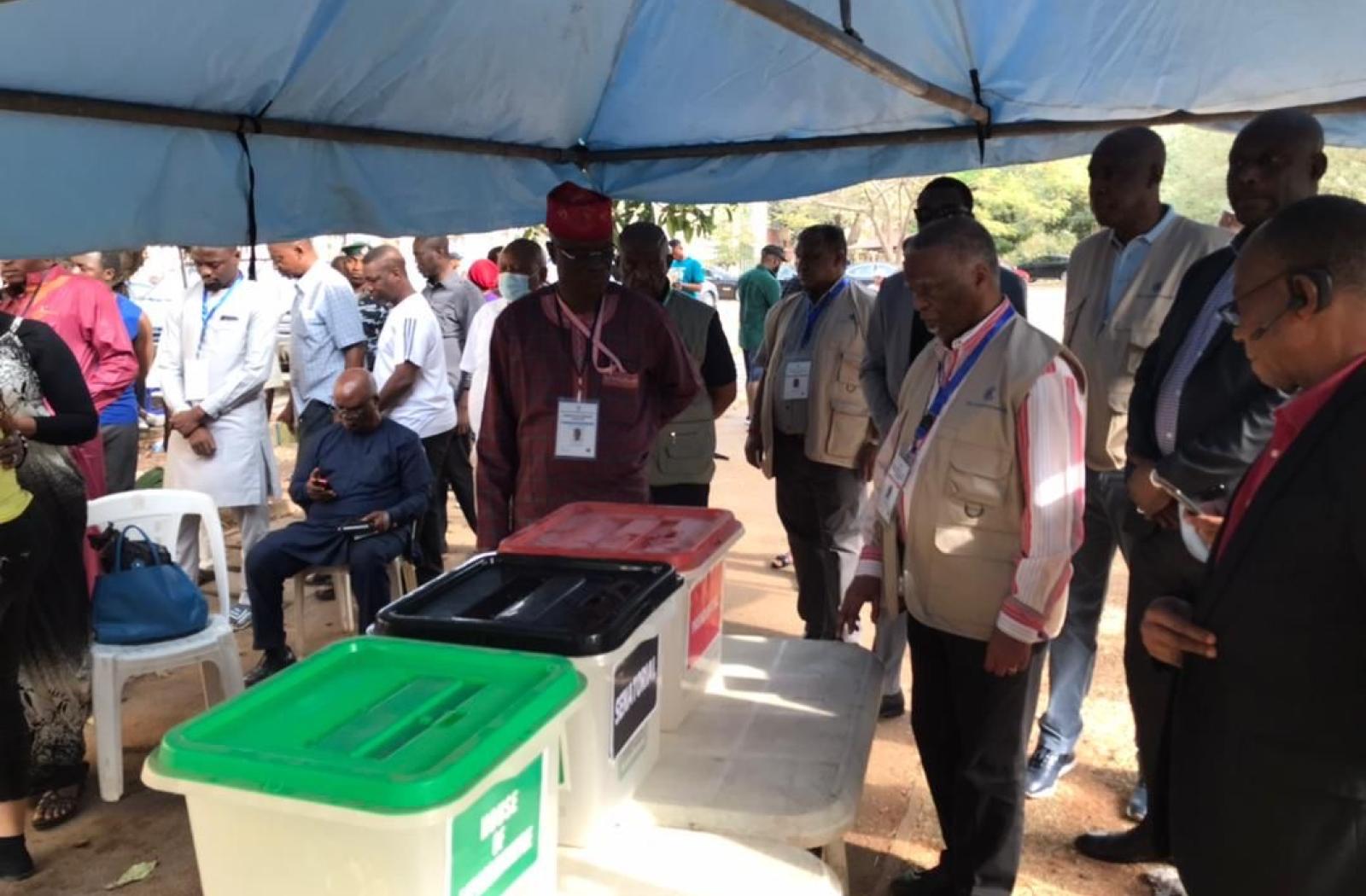 The Chairperson of the Commonwealth Observer Group, former President of South Africa H.E. Thabo Mbeki, observes polling in Nigeria's general elections