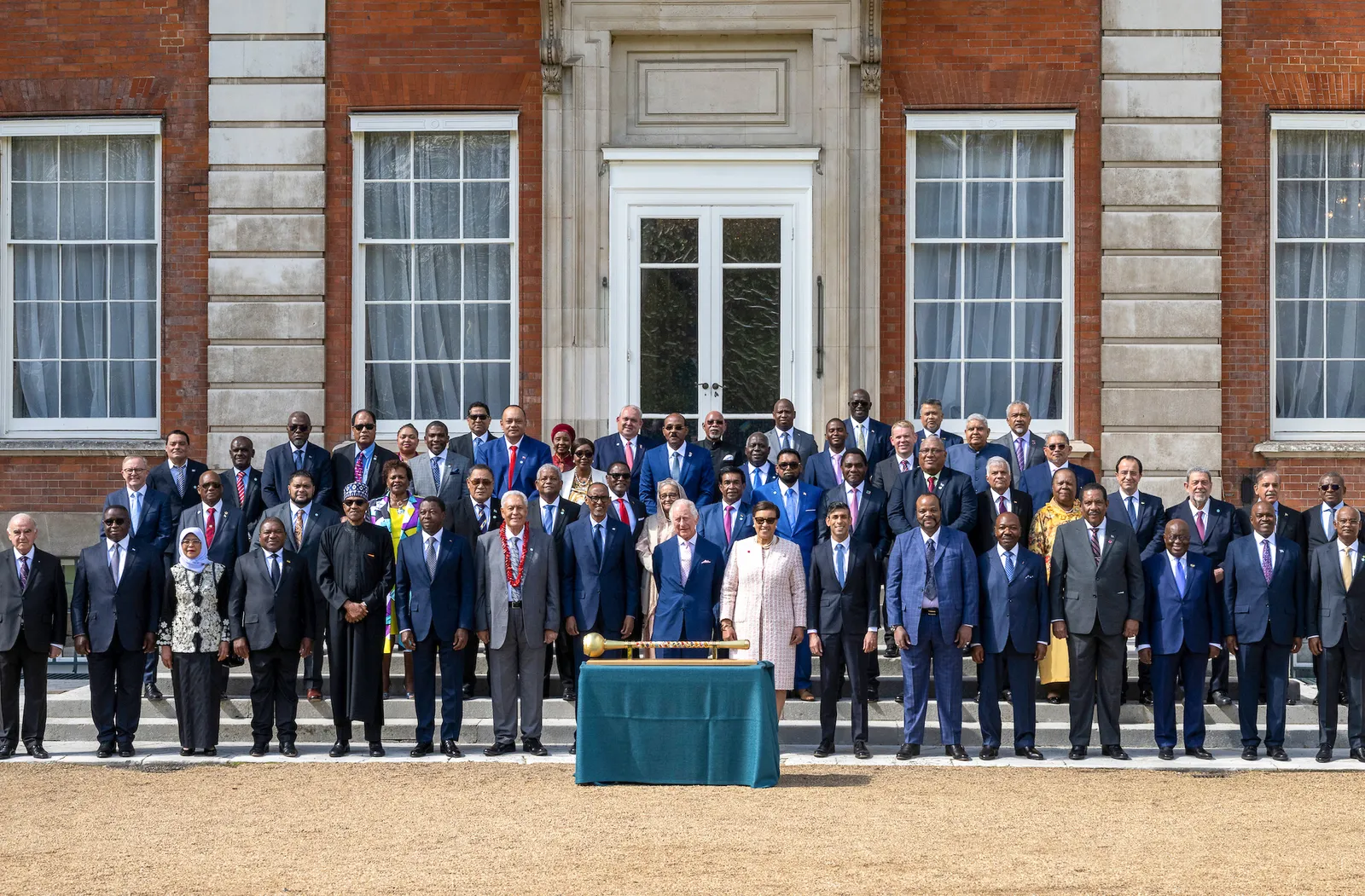 Commonwealth Leaders Event family photo