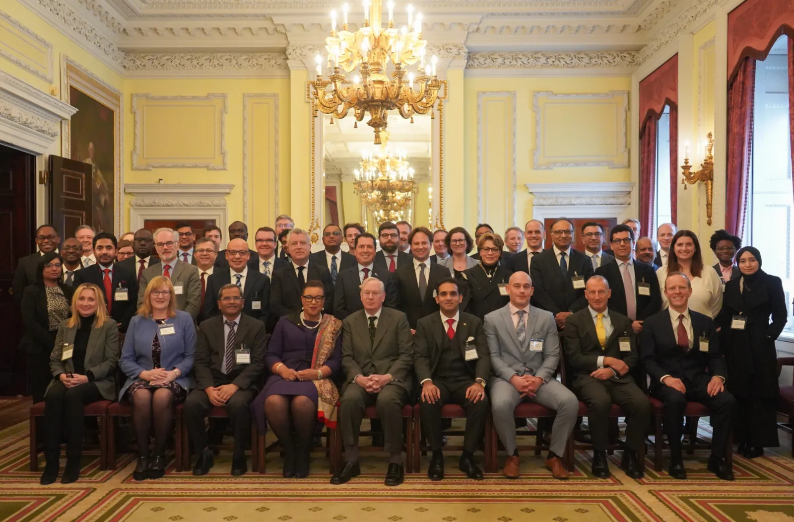 A group photo of leaders of sovereign wealth funds with the Commonwealth Secretary-General and HRH Duke of Gloucester
