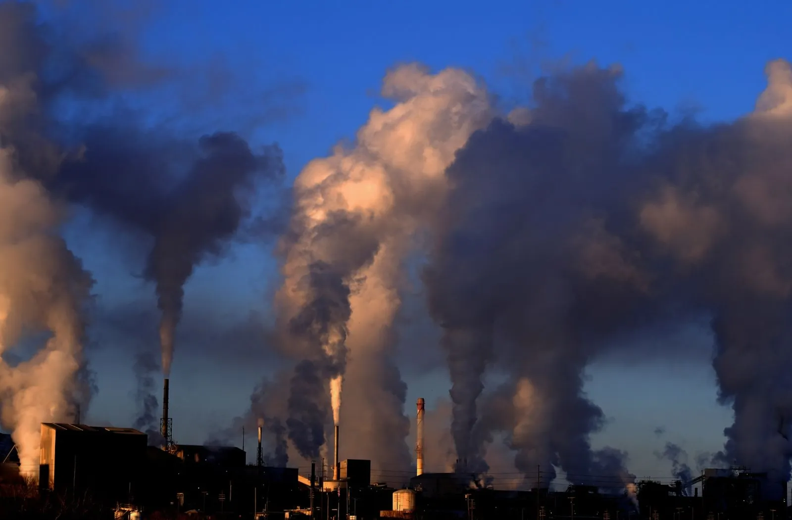 Smoke from industrial plant