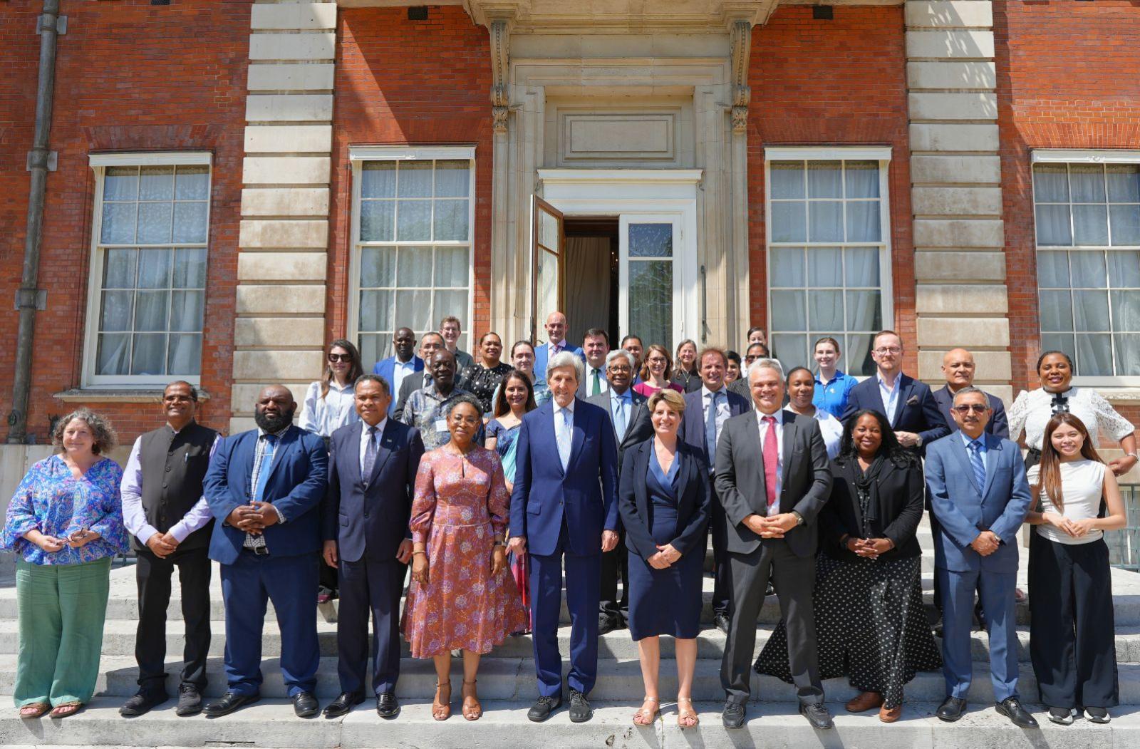 Family photo of attendees at the dialogue, Riding the Wave: Ocean-Climate from Mombasa to Antalya