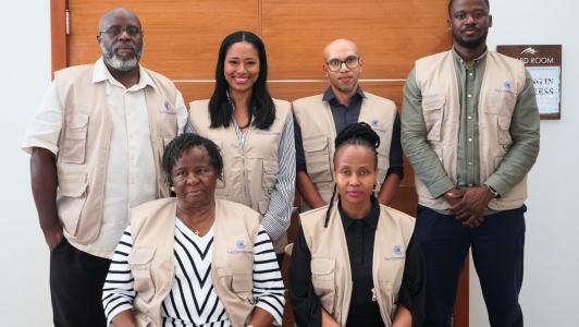 Group photo of Antigua and Barbuda election observers