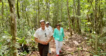 Commonwealth Secretary-General trekking in Guyana rainforest