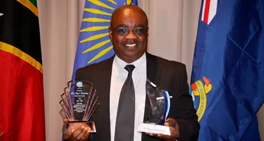 Roger receives award