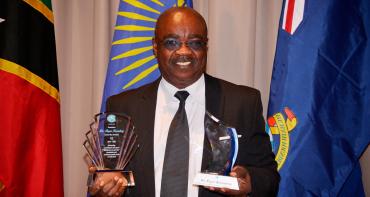 Roger receives award