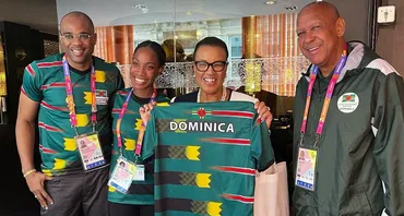 Commonwealth Secretary-General The Rt Hon Patricia Scotland, with athletes from Dominica