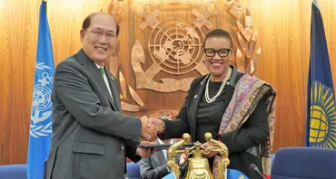 IMO Secretary-General, Kitack Lim, and Commonwealth Secretary-General, the Rt Hon Patricia Scotland KC