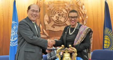 IMO Secretary-General, Kitack Lim, and Commonwealth Secretary-General, the Rt Hon Patricia Scotland KC