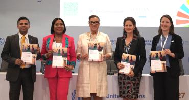 Panel launching the guide book