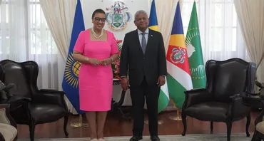 Secretary-General with Seychelles Prime Minister