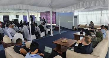 A speaker gives a presentation at the Connectivity Agenda event at Commonwealth Law Ministers Meeting in Zanzibar
