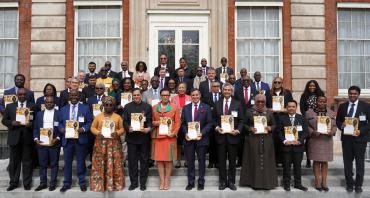 Heads of public service group photo