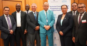 group photo of ministers at the conference