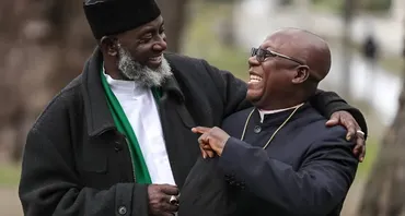 Commonwealth Peace Prize winners Imam Dr Muhammad Nurayn Ashaf and Pastor Dr James Movel Wuye