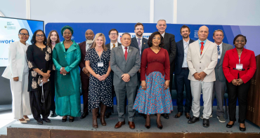 Group photo of the Secretary-General with partners and businesses at the Commonwealth Investment Network Summit