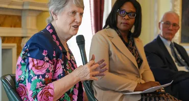 Helen clark Dialogue