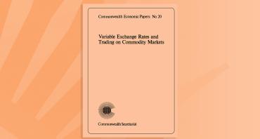 Variable Exchange Rates and Trading on Commodity Markets