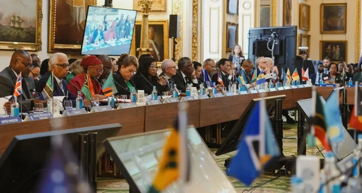 Ministers sit around the table at the Commonwealth Foreign Affairs Ministers Meeting